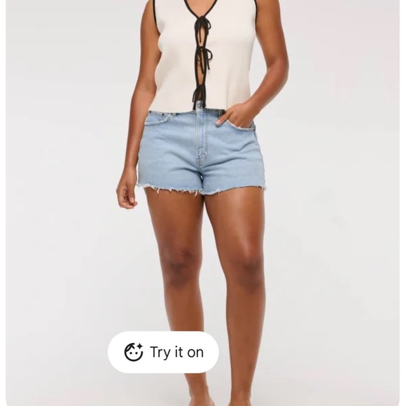 Abercrombie & Fitch Natural Rise Denim Frayed Shorts - Picture 1 of 5